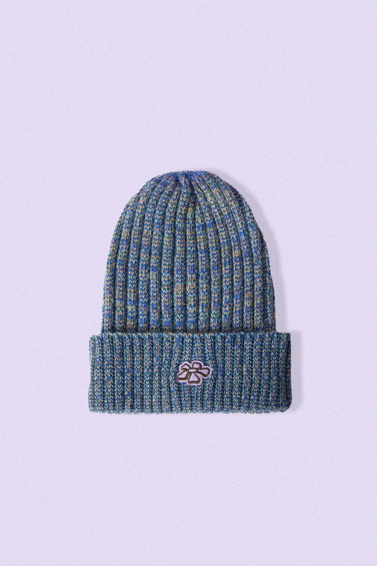 KNITTED BEANIE